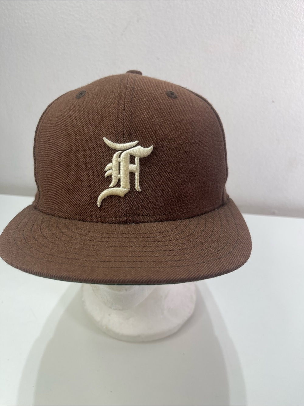 FEAR OF GOD ESSENTIALS X New Era MLB Wool Fitted Hat, Size 7 1/4 In Brown